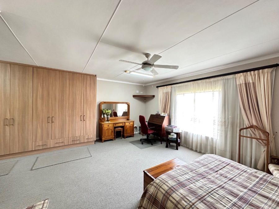 4 Bedroom Property for Sale in Diaz Beach Western Cape